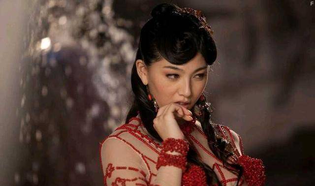 肉蒲團女演員的勵志之旅，變化、自信與成就感的探索