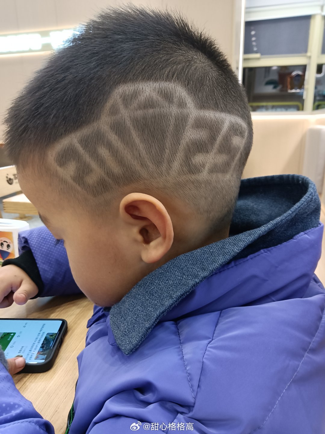 小杰的潮流之旅，最新兒童發(fā)型男的友情故事與發(fā)型風(fēng)采