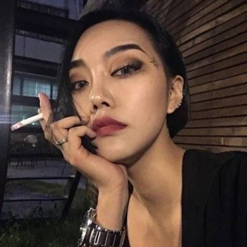 最新美女紋身圖案，時尚潮流中的個性表達(dá)