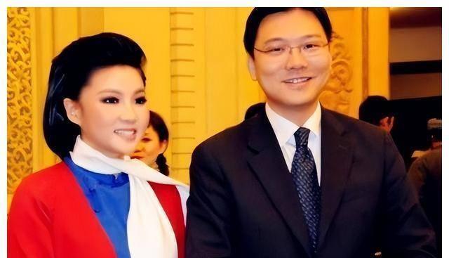 美國回國之旅，家的溫馨與友情奇遇的交織