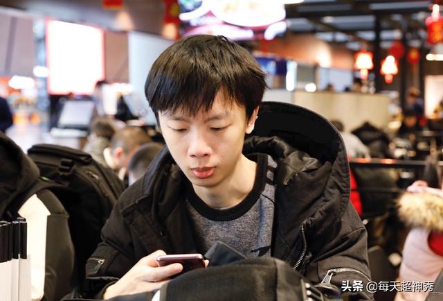 強(qiáng)哥最新版，與自然共舞，探尋內(nèi)心平和之地